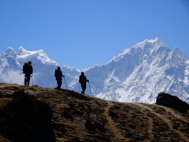 trina-bergquist-mt-everest-16000-ft-1